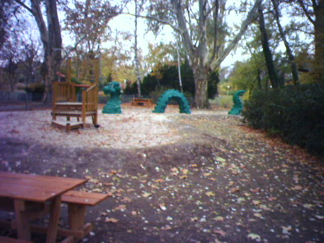 Clic pentru a vizualiza imaginea în dimensiunile reale